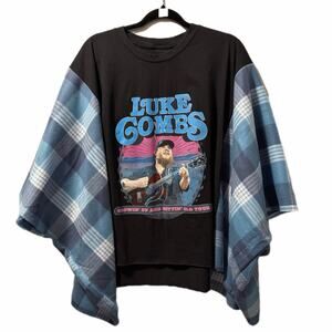 Luke Combs Poncho Fleece sewn sides